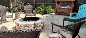 Beautiful 4 bedroom pool home in sunny Palm Bay!