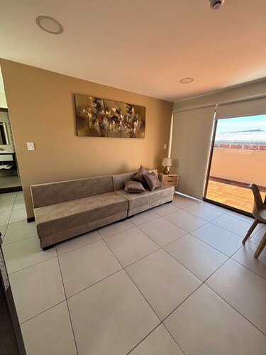 Central, Fully Equiped, Soccer and Netflix, Green Area, Pet Friendly, Free Parking