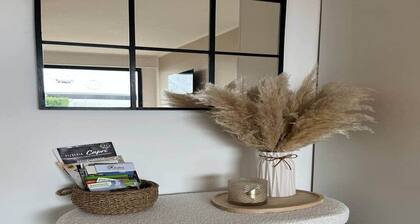 Gemütliches Apartment (Privater Eingang + Terasse)