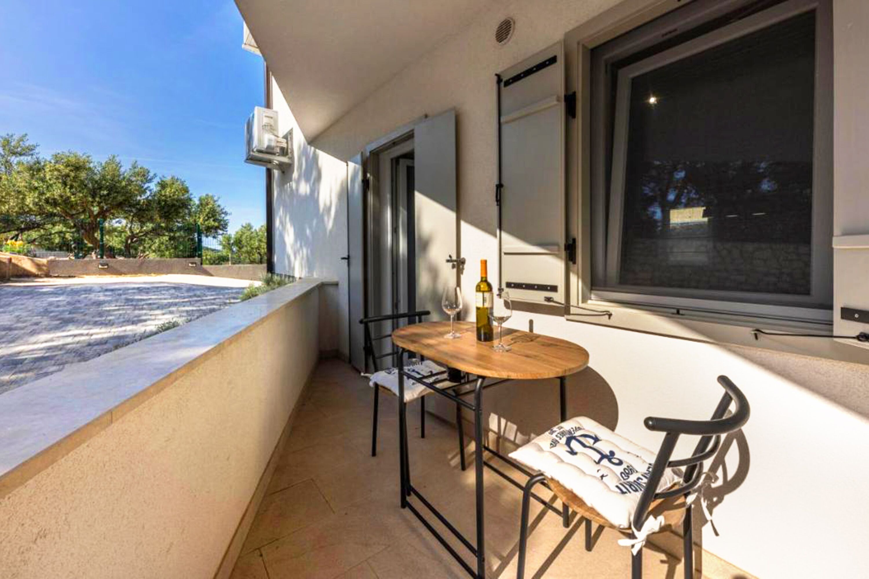 Apartamento familiar, varias habitaciones, 2 baños (Villa Ancora - Merope Apartment) | Restaurante al aire libre