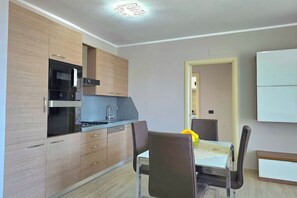 Family Apartment, Multiple Bedrooms (Sea Vista Durres 50m from beach) | Private kitchen - Sea Vista Durres 50m From Beach (Durrës)