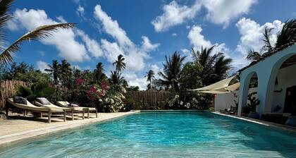 Casa Mysa two-bedroom villa in Michamvi Kae