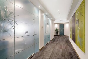 Apartment, 2 Bedrooms, Accessible, Balcony | Interior - Edtrack APT - Near Crown Casino (Melbourne)