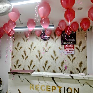 Reception - Hotel Star City Near Terminal T3 Airport (New Delhi)