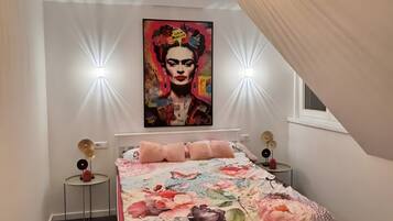 Bügeleisen/Bügelbrett, WLAN, Bettwäsche