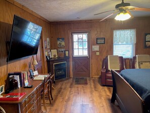 Ferros/tábuas de passar roupa, Wi-Fi de cortesia, roupa de cama