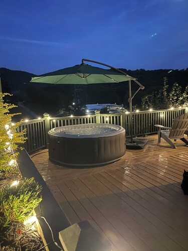 The Stekoa Yurt - featuring Lookout Point!