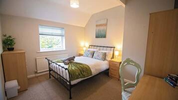 4 bedrooms, iron/ironing board, travel crib, WiFi