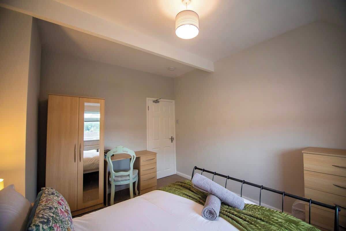 4 bedrooms, iron/ironing board, travel crib, WiFi