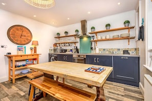 Dining - Mumbles Cottage (Whitby)