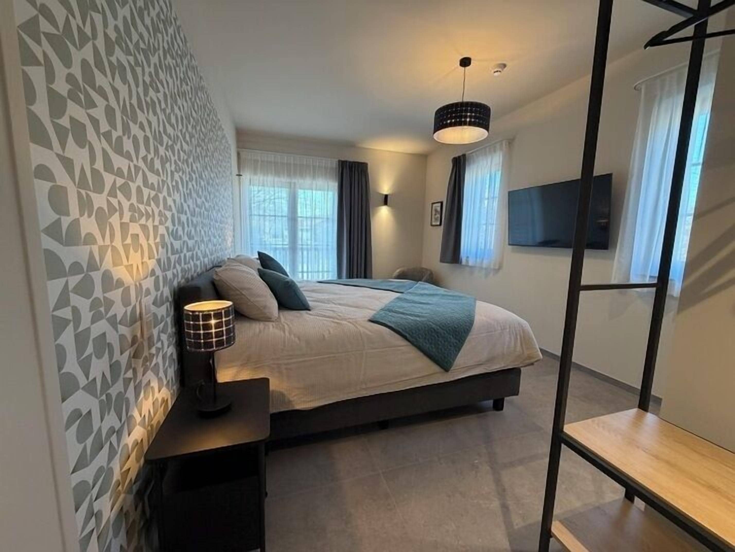 Standard Double Room | Free WiFi, bed sheets