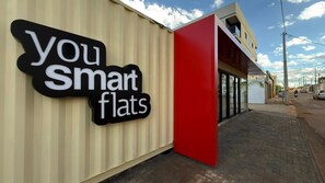 Front of property - You Smart Flats - Hotel (Formosa)