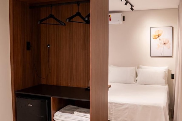 Deluxe Double Room | Desk, laptop workspace, soundproofing, free WiFi