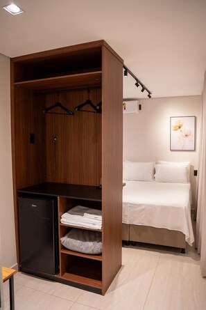 Deluxe Double Room | Soundproofing, free WiFi - You Smart Flats - Hotel (Formosa)