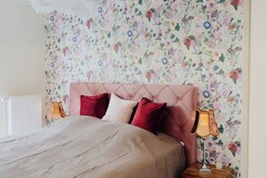 Iron/ironing board, WiFi, bed sheets - Upscale 2-room apartment in a central location (Hamburg)