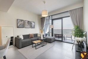Luxury Apartment, Balcony, Harbour View | In-room dining - Vogue Creek Edge Creek Harbor Waterfront (Dubai)