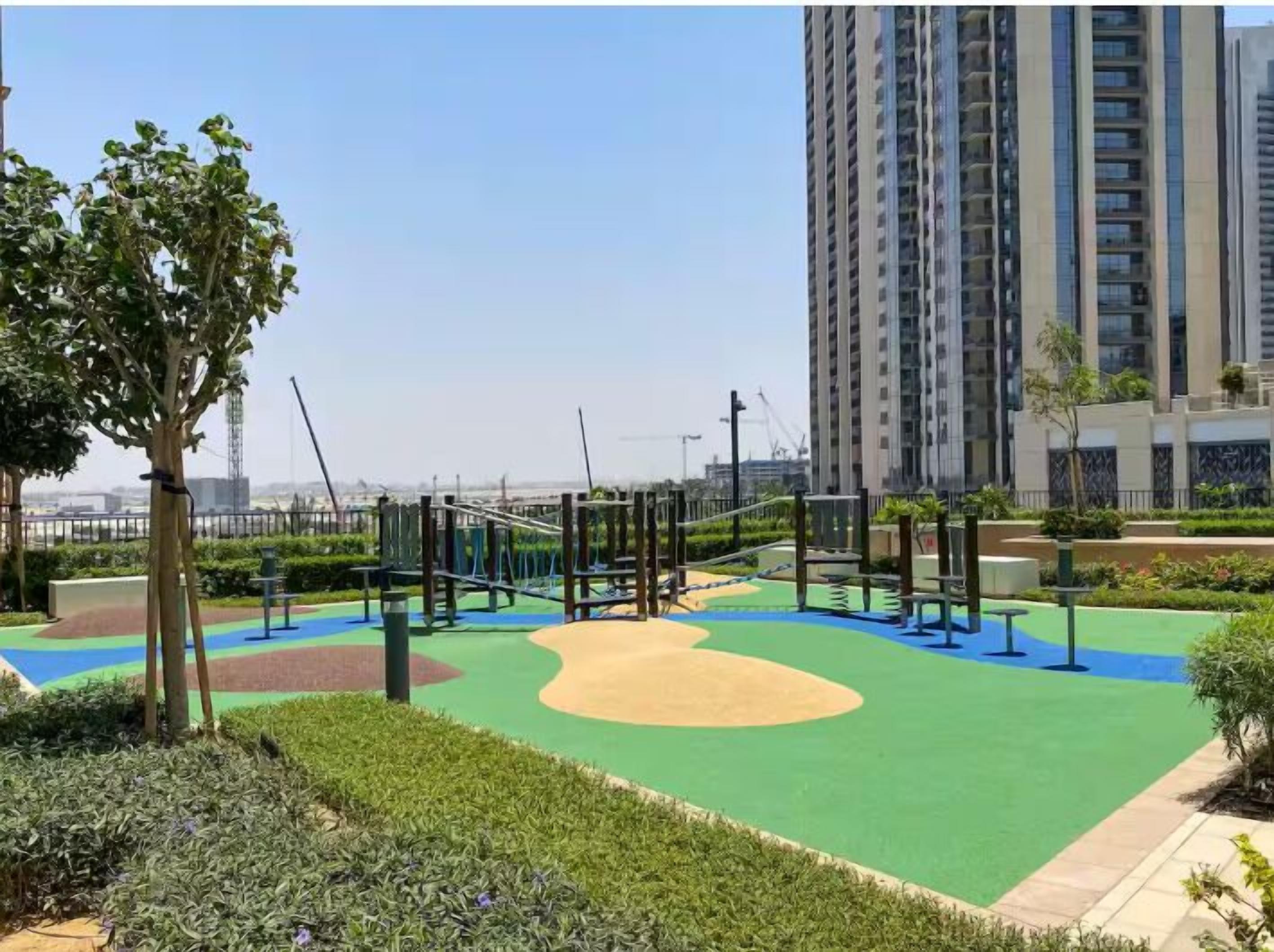 Children’s play area – outdoor