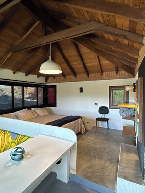 1 bedroom, WiFi, bed sheets - Cozy and Intimate Loft in Nature – Granja Viana, SP (Carapicuíba)