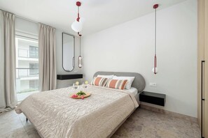 Bügeleisen/Bügelbrett, WLAN, Bettwäsche