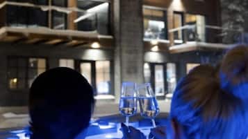 Bain à remous extérieur