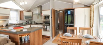No 8 Hillcote Lodge