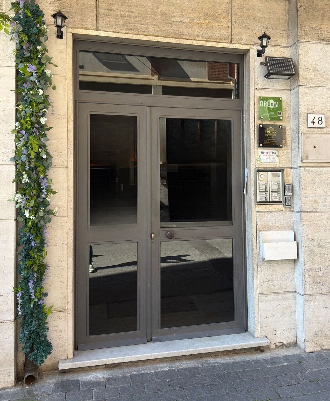 Entrée de l’hébergement