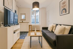 Apartment | Living area - Charmant 1 Chambre à Grenelle (Paris)