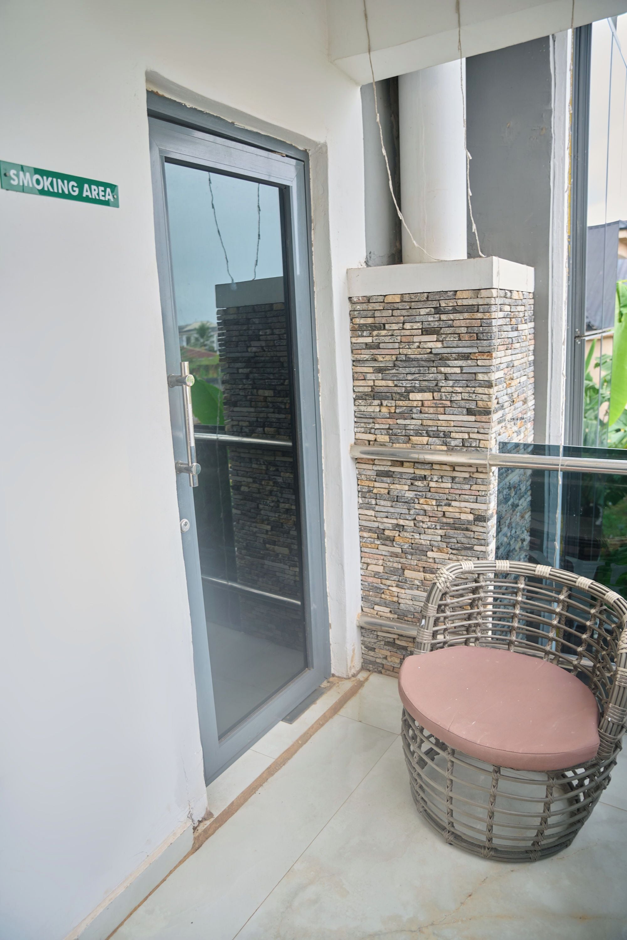 Apartment, Multiple Bedrooms, Smoking, Balcony | Balcony