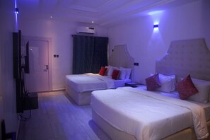 Apartment, Multiple Bedrooms, Smoking, Balcony | Living room - Luxurious Duplex in Oredo, Benin City - Perfect for Families and Groups (Benin City)
