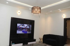 Apartment, Multiple Bedrooms, Smoking, Balcony | Room amenity - Luxurious Duplex in Oredo, Benin City - Perfect for Families and Groups (Benin City)