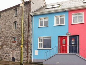 Exterior detail - 1 Windermere (Kinvara)