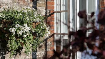 Cottage | Perincian bahagian luar