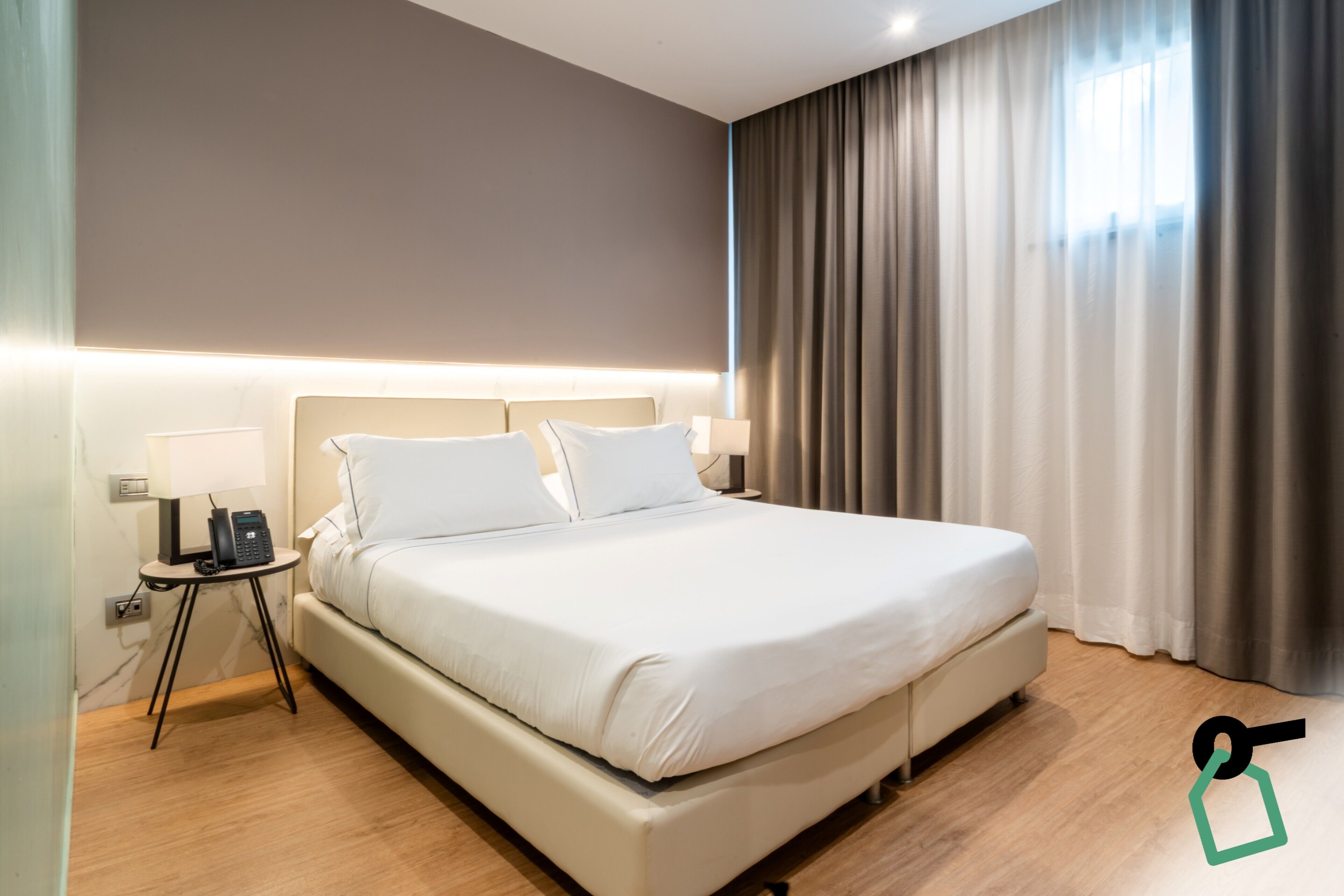 Caja de seguridad en la habitación, cunas gratuitas y wifi gratis 