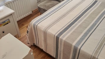 Shared Dormitory, 2 Bedrooms, Smoking | 2 bedrooms