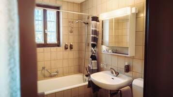 Camera tripla, bagno privato | Bagno