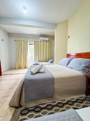 Quadruple Room, Lake View | Free WiFi - Hotel Pousada Do Lago (Campo Maior)