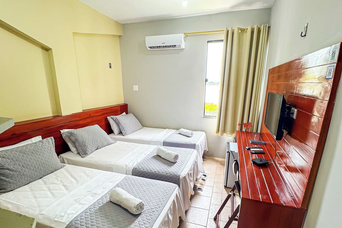 Triple Room, City View | Free WiFi