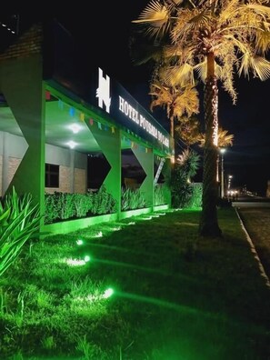 Property grounds - Hotel Pousada Do Lago (Campo Maior)