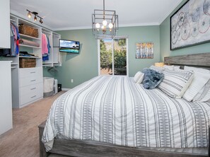 WiFi, bed sheets - Après Haus: 2BD/2BA w/ Pool, Hot Tubs, Sauna & Free Vail + BC Shuttle (Avon)