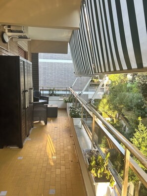 Terrace/patio - 5 minutes from St. Peter's Square - spacious and comfortable (Roma)