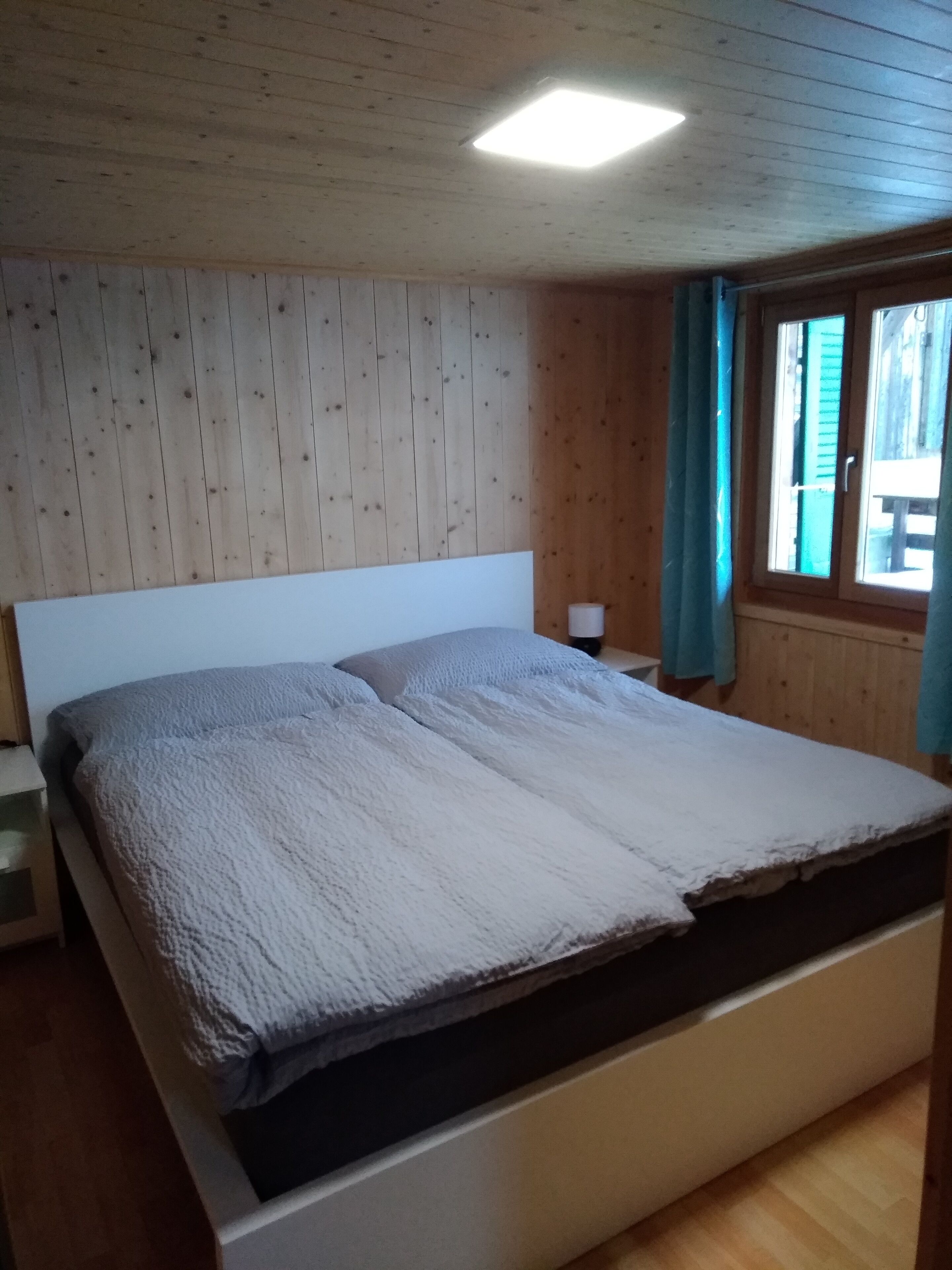 3 間睡房、熨斗/熨衫板、可攜式嬰兒床、免費 Wi-Fi