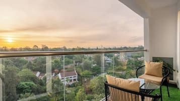 Apartment, 2 Bedrooms, Accessible, Balcony | Balcony