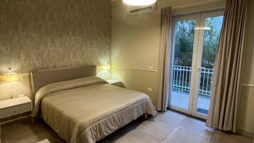 Deluxe-Doppelzimmer, Gartenblick
