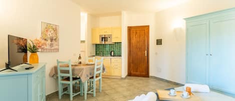 Studio - balkong | Matsal
