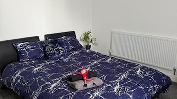 Shared Dormitory, 1 Bedroom, Smoking, Balcony | 1 bedroom