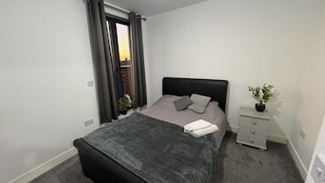 Shared Dormitory, 1 Bedroom, Smoking, Balcony | 1 bedroom