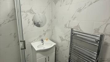 Shared Dormitory, 1 Bedroom, Smoking, Balcony | Bathroom