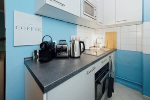 Private kitchen - Central studio, 7 min. to the main station, 2 pers. (center) (Hamburg)