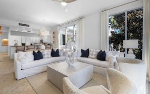 Smart TV - Sunset Oasis on 30A+ Private Beach, Trendy & Bikes (Rosemary Beach)