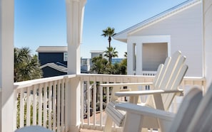 Property grounds - Gated Community - Pool, Beach, Covered Parking, & Bikes (Santa Rosa Beach)
